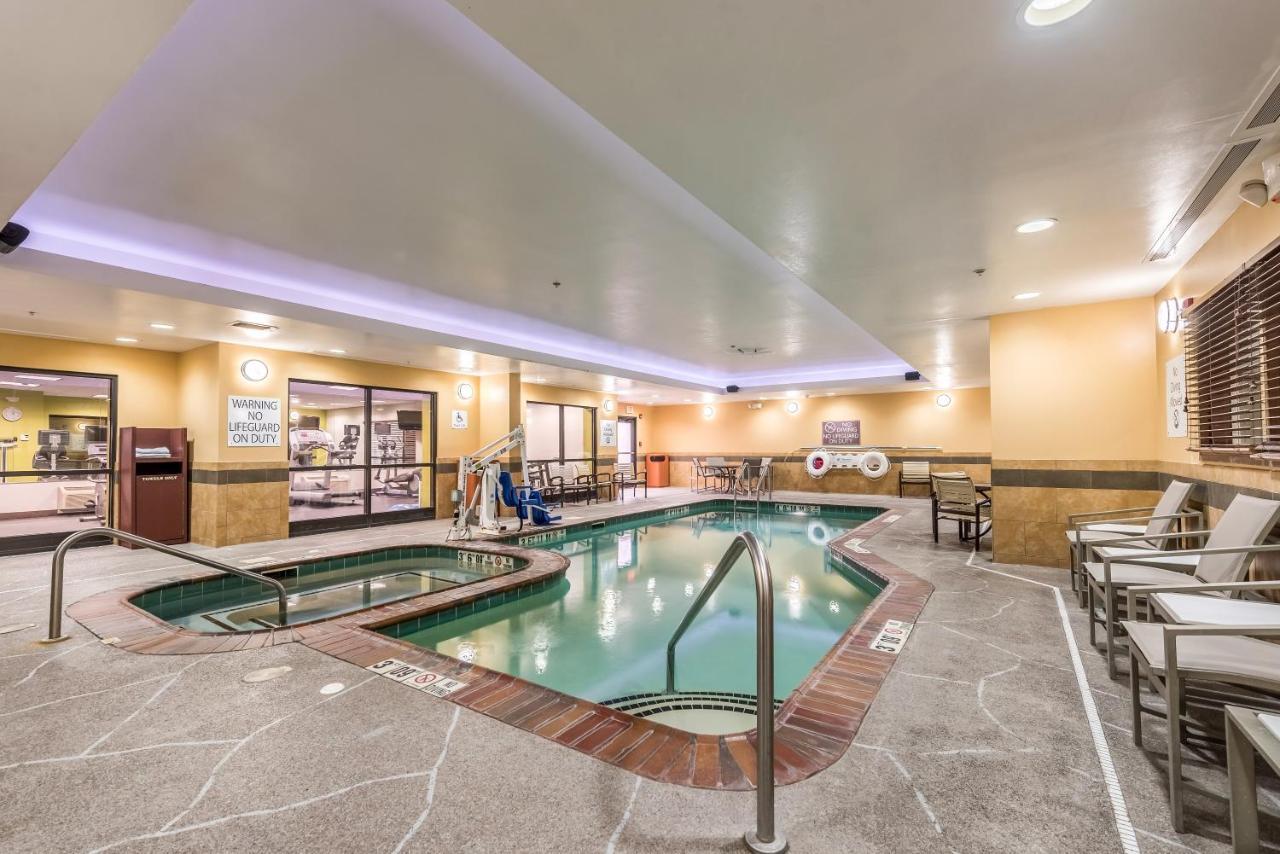 Holiday Inn - Indianapolis Downtown By Ihg Exterior foto
