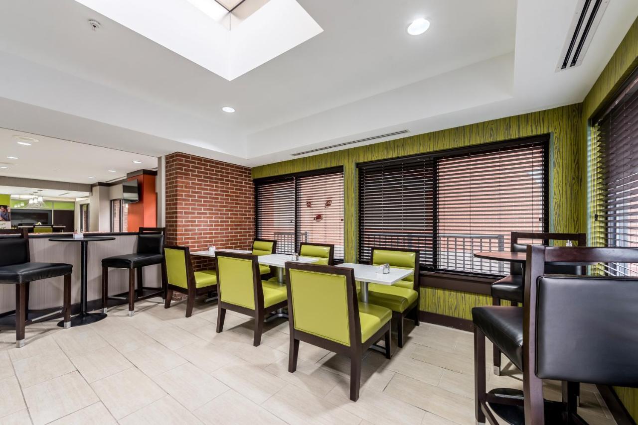 Holiday Inn - Indianapolis Downtown By Ihg Exterior foto